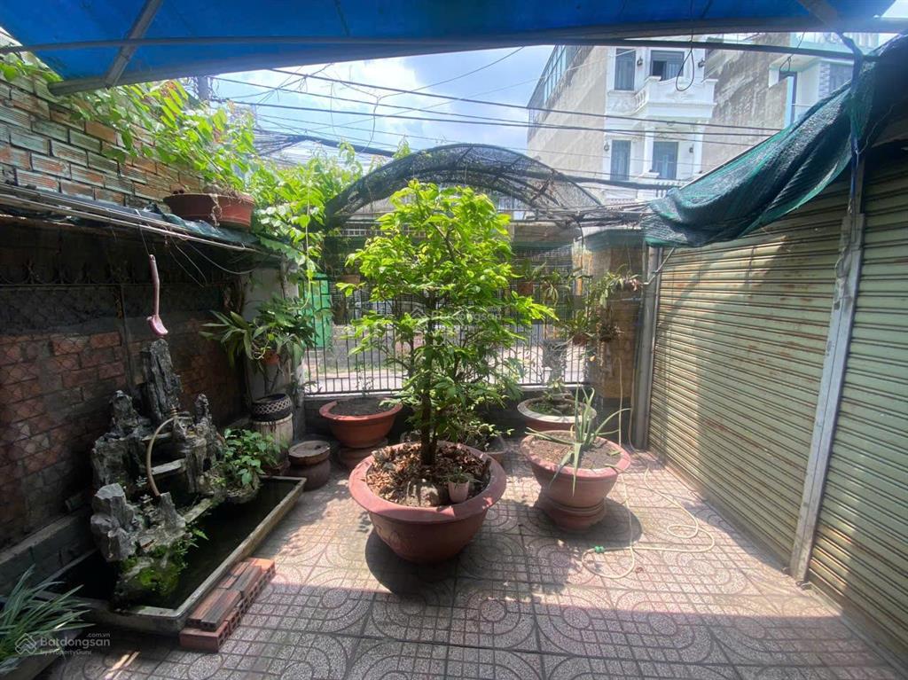 Chính chủ lâu đời  chưa qua đầu tư  trường thọ  hẻm 6m  xe hơi né nhau  130m2  ngang 8m