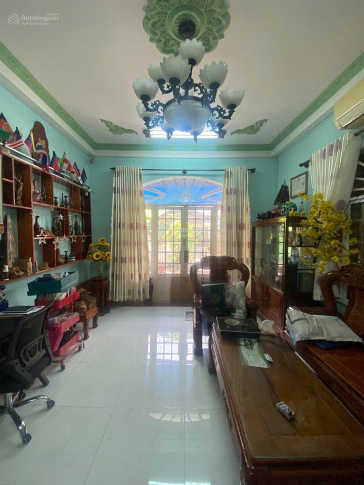 Chính chủ lâu đời  chưa qua đầu tư  trường thọ  hẻm 6m  xe hơi né nhau  130m2  ngang 8m