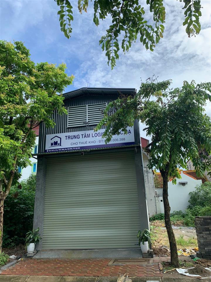 Cho thuê nhà logistics / kho kiên cố 110m²  sát sân bay nội bài  xe container vào tận cửa