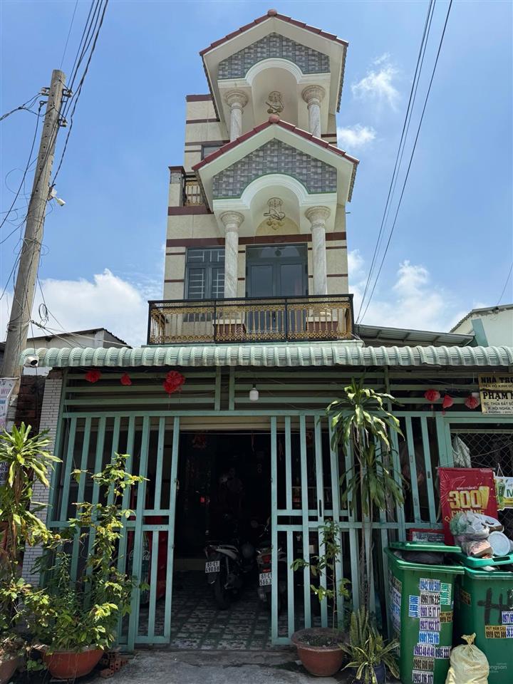 Ngân hàng thanh lý nhà ở & 16 căn phòng trọ tại bình dương (nay là phường bình cơ, tp hồ chí minh)