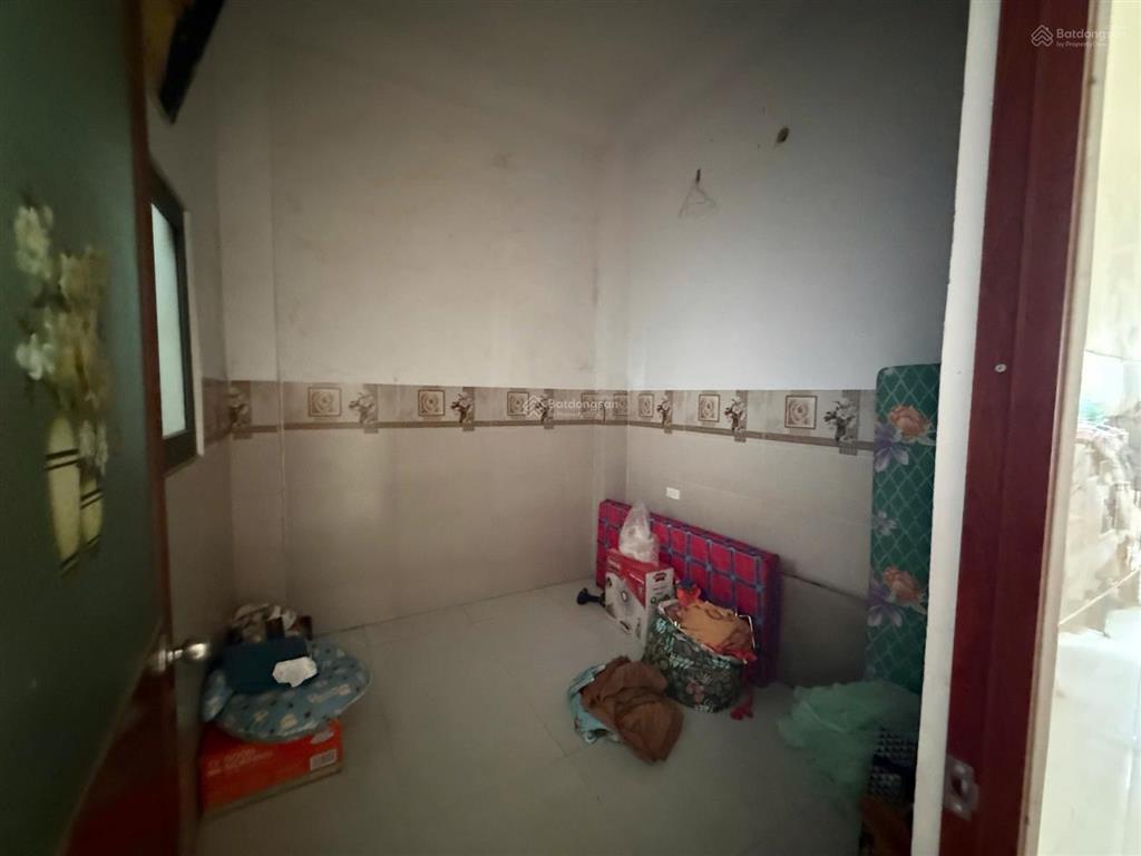 Ngân hàng thanh lý nhà ở & 16 căn phòng trọ tại bình dương (nay là phường bình cơ, tp hồ chí minh)