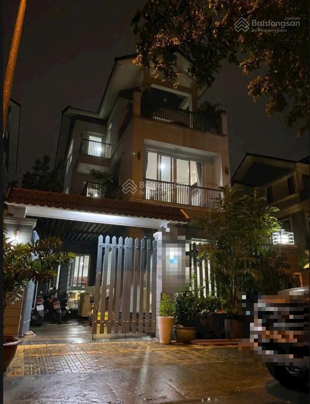 Cho thuê biệt thự góc 2mt kdc khang điền, dương đình hội q9