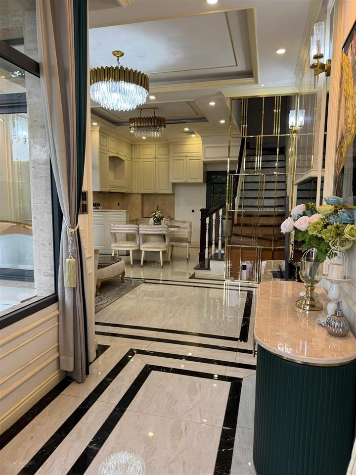 Cho thuê nhà phố liền kề làm văn phòng kdc verosa khang điền, liên phường q9