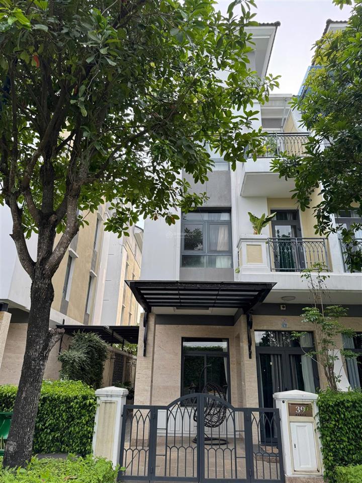 Cho thuê nhà phố liền kề làm văn phòng kdc verosa khang điền, liên phường q9