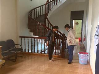 Bds hvl cho thuê nhà mt đường 10 , phước bình.