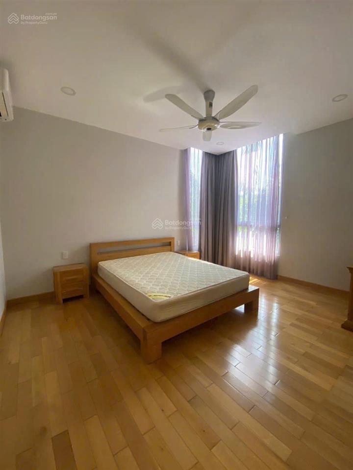 Bds hvl cho thuê biệt thự đơn lập, sân vườn rộng riviera cove quận 9.