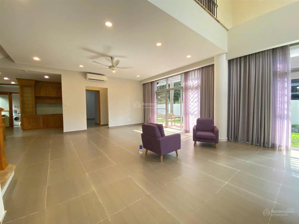 Bds hvl cho thuê biệt thự đơn lập, sân vườn rộng riviera cove quận 9.