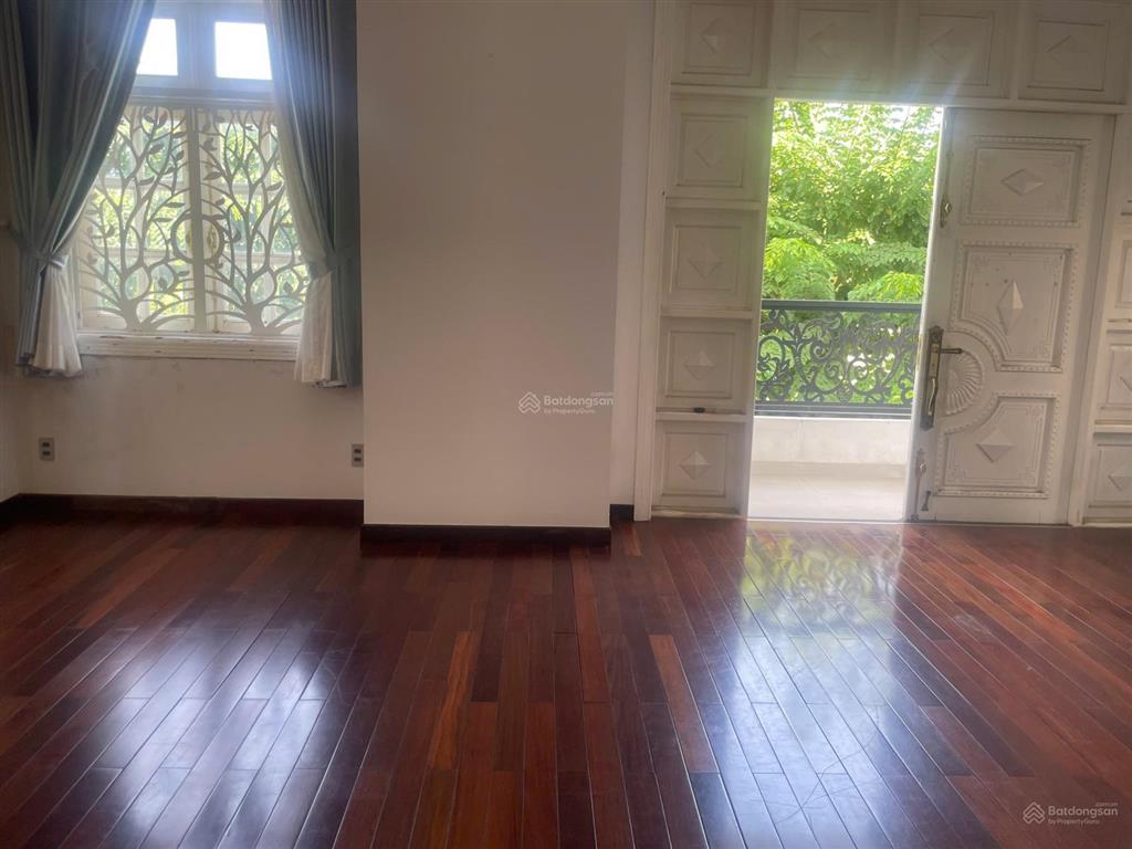 Cho thuê biệt thự khang điền gia hòa 385m2  dương đình hội