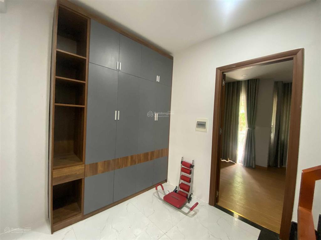 Hvl cần bán nhà phố hoàn thiện đẹp khu riovista, phước long b, quận 9