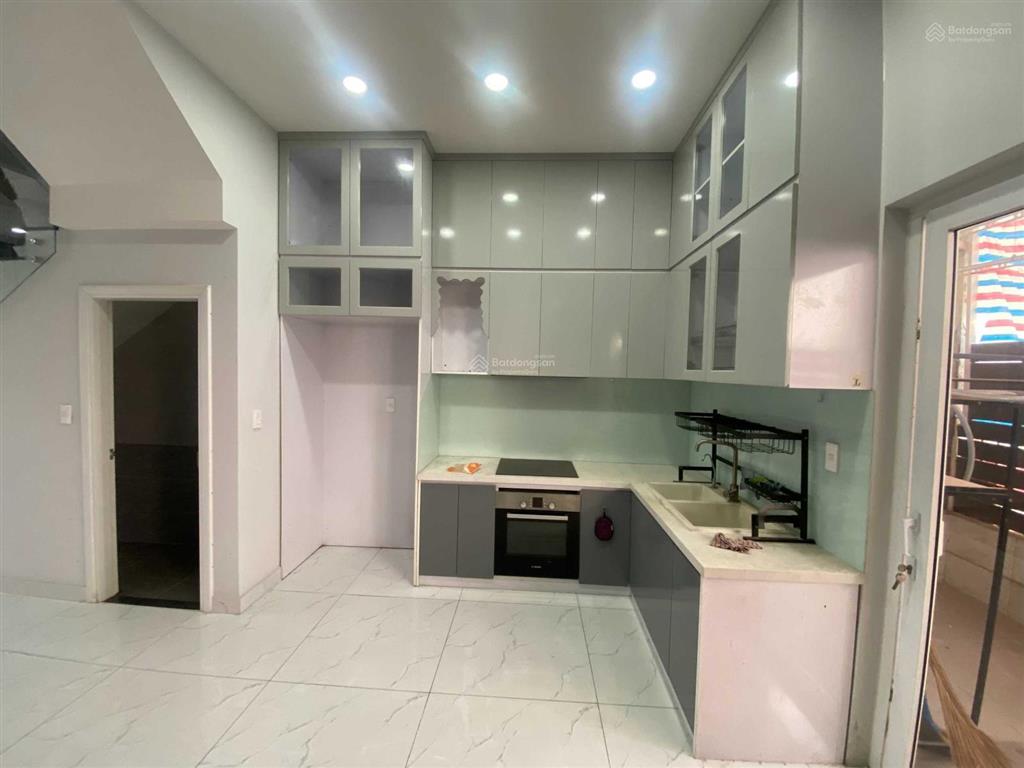Hvl cần bán nhà phố hoàn thiện đẹp khu riovista, phước long b, quận 9