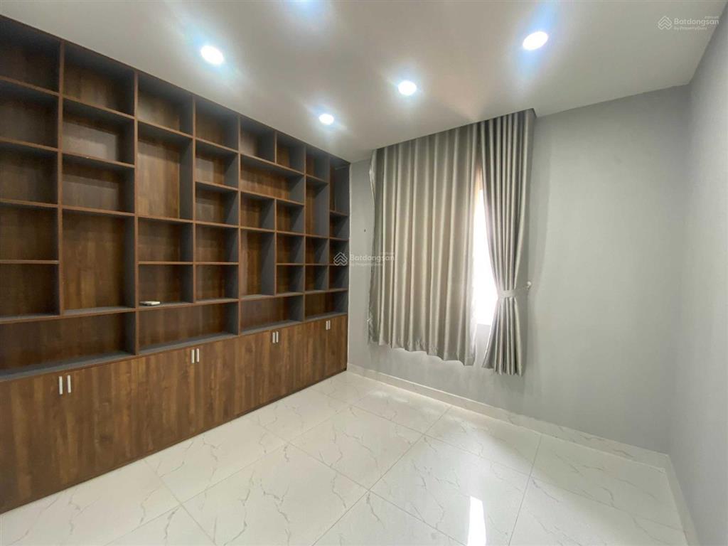 Hvl cần bán nhà phố hoàn thiện đẹp khu riovista, phước long b, quận 9