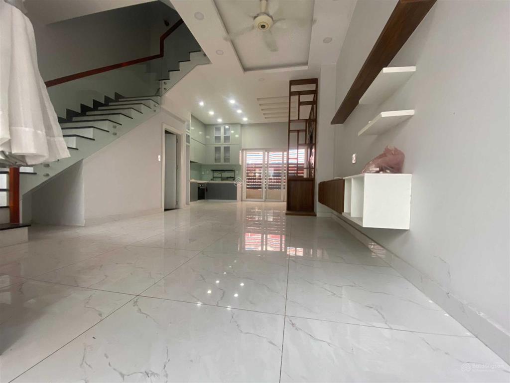 Hvl cần bán nhà phố hoàn thiện đẹp khu riovista, phước long b, quận 9