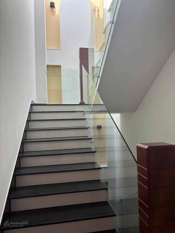 Bds hvl nc cho thuê nhà phố full nt đẹp ngay lakeview quận 2