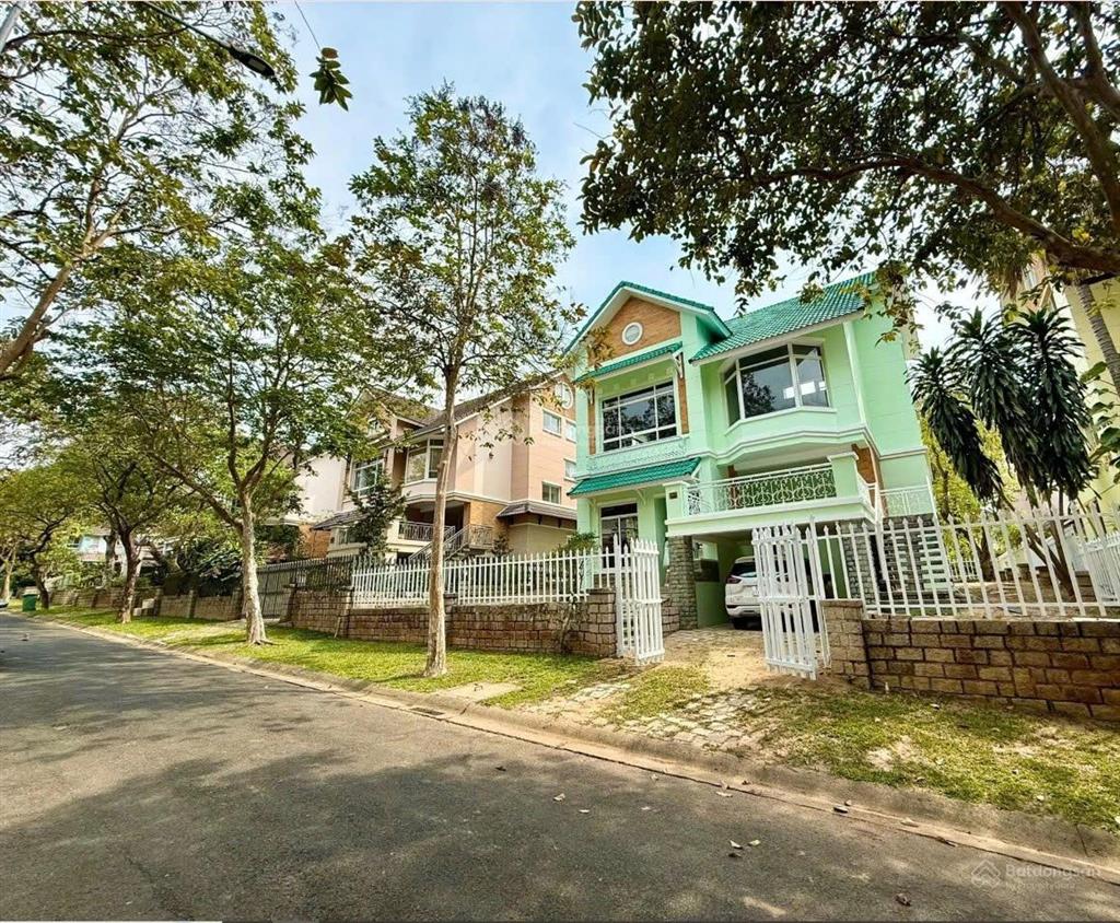 Cg bán biệt thự thảo nguyên sài gòn, hoàng hữu nam q9 cũ