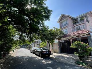 Bán biệt thự 200m2 kdc khang điền , plb q9