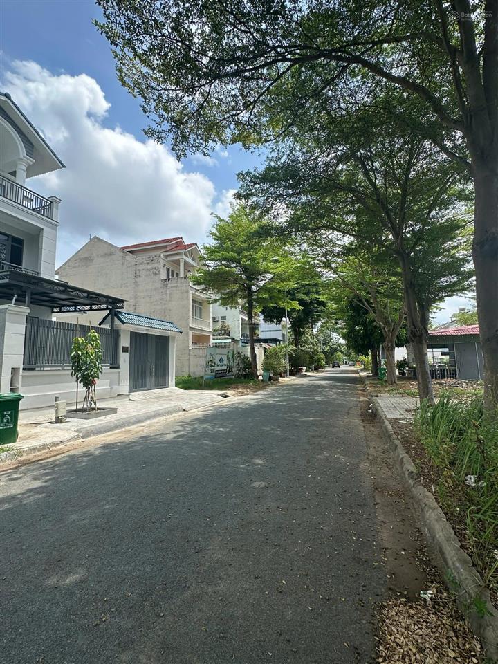Bán lô đất biệt thự 2 mặt tiền  khu dân cư cao cấp gia hòa  khang điền, quận 9 cũ