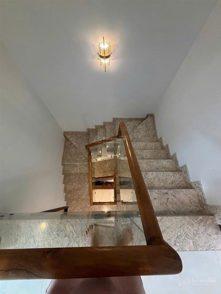 Cho thuê nhà full nt đẹp kdc compound liên phường, gần global city q9 giá 20tr/th