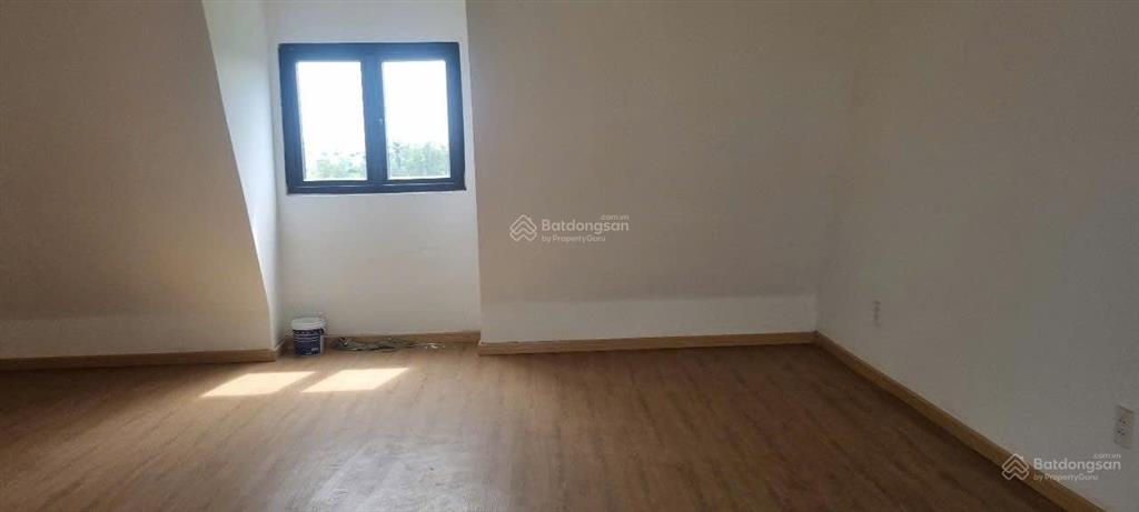 Cho thuê nhà phố hoàn thiện sim city 12tr/th