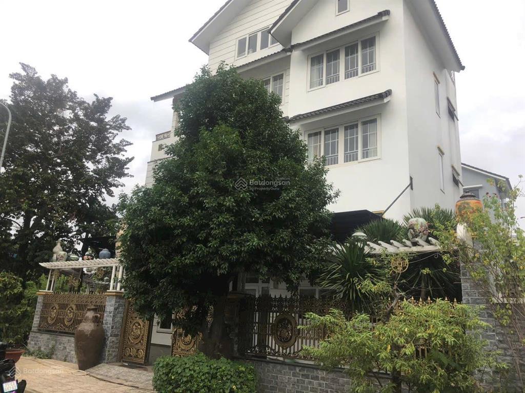 Cho thuê biệt thự góc 2mt kdc gia hòa ngay công viên lớn giá 37tr