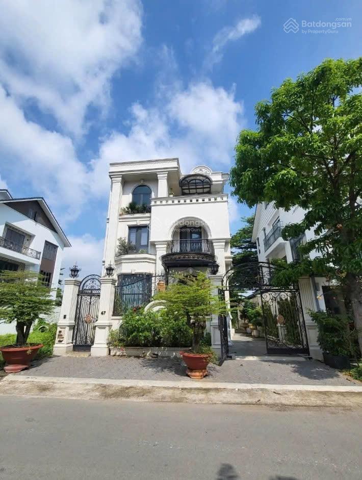 Bds hvl mình cho thuê biệt thự sân vườn kdc liên phường gần global city q9 giá 45tr /tháng