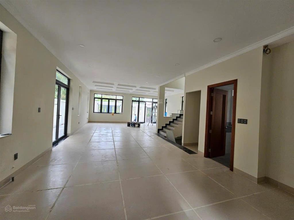 Bán biệt thự đơn lập đối diện công viên mới 100% kdc khang điền, gia hòa q9