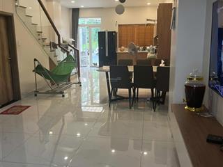 Hvl nc cho thuê nhà phố 140m2 hoàn thiện cơ bản kdc riovista, đỗ xuân hợp q9