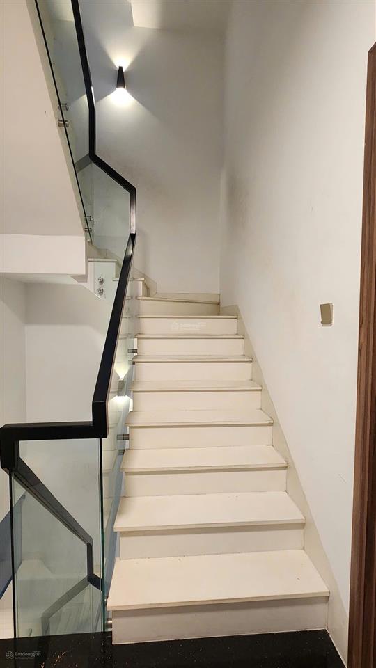 Cho thuê nhà phố compound full nội thất liên phường, giá 20tr/th