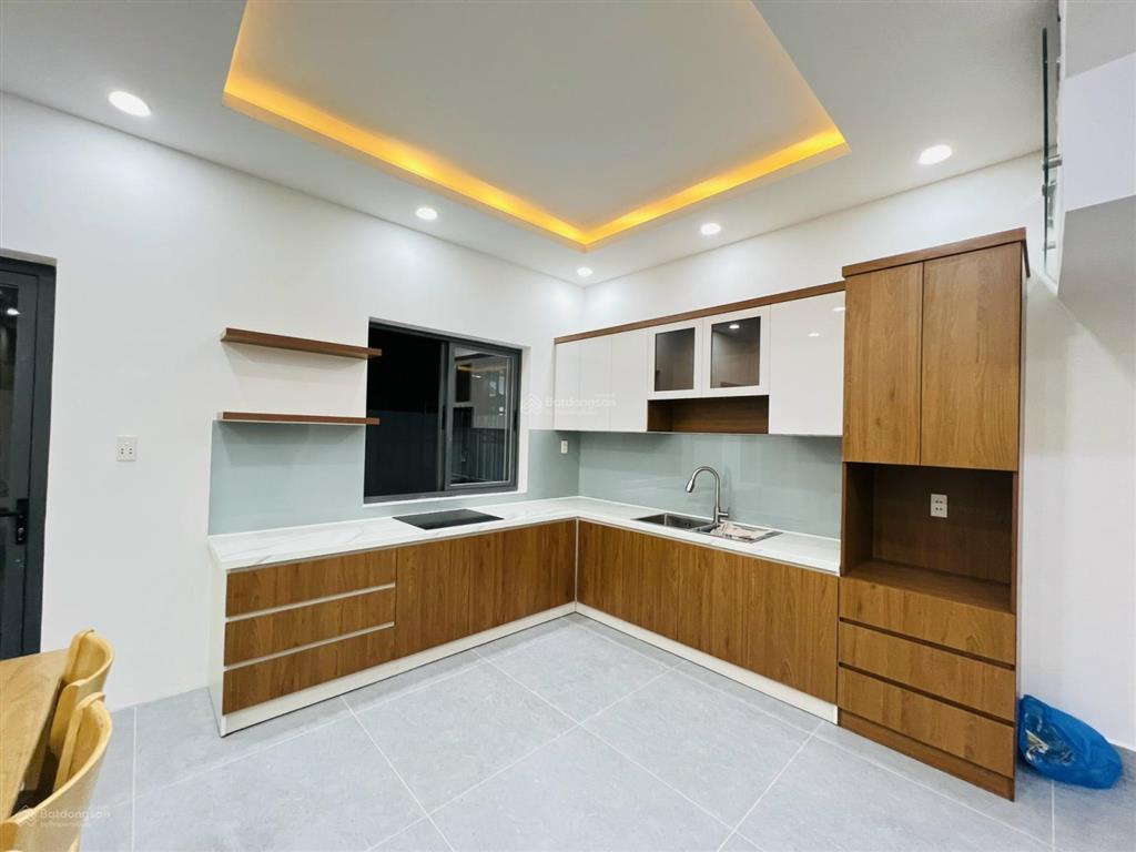 Hvl nc  cho thuê nhà phố 2 lầu river park liên phường nt đẹp