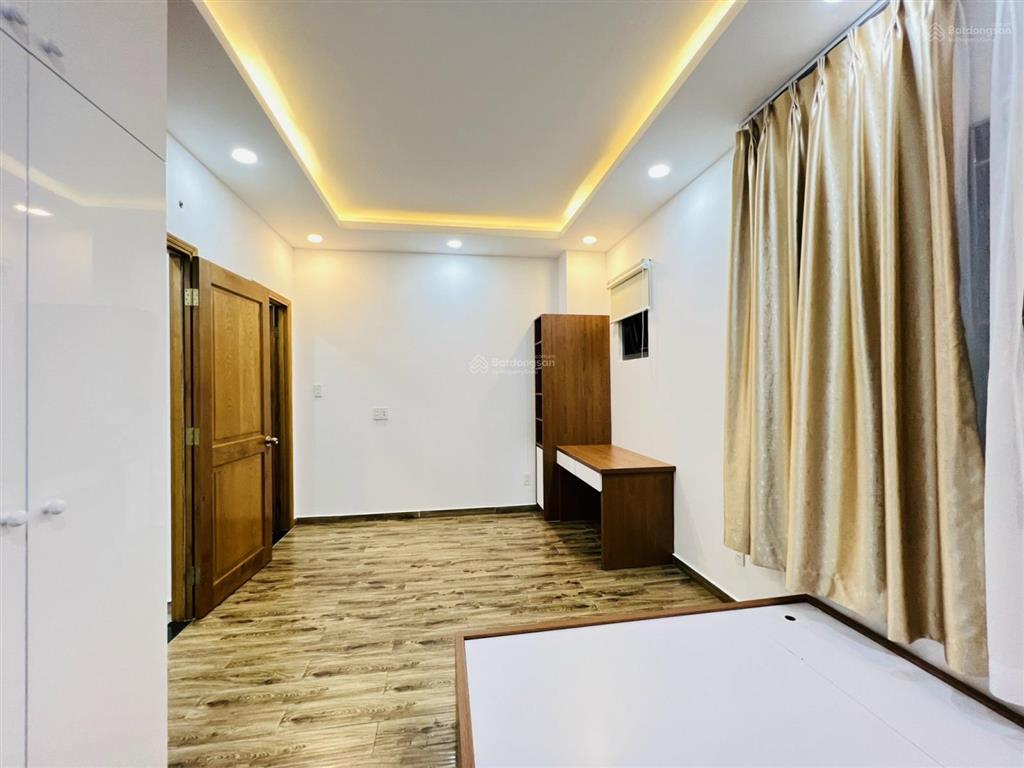 Hvl nc  cho thuê nhà phố 2 lầu river park liên phường nt đẹp