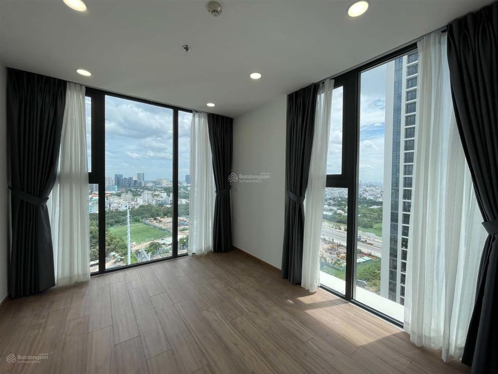 Cho thuê căn hộ eco green 2pn2wc căn góc 80m2 15,5tr