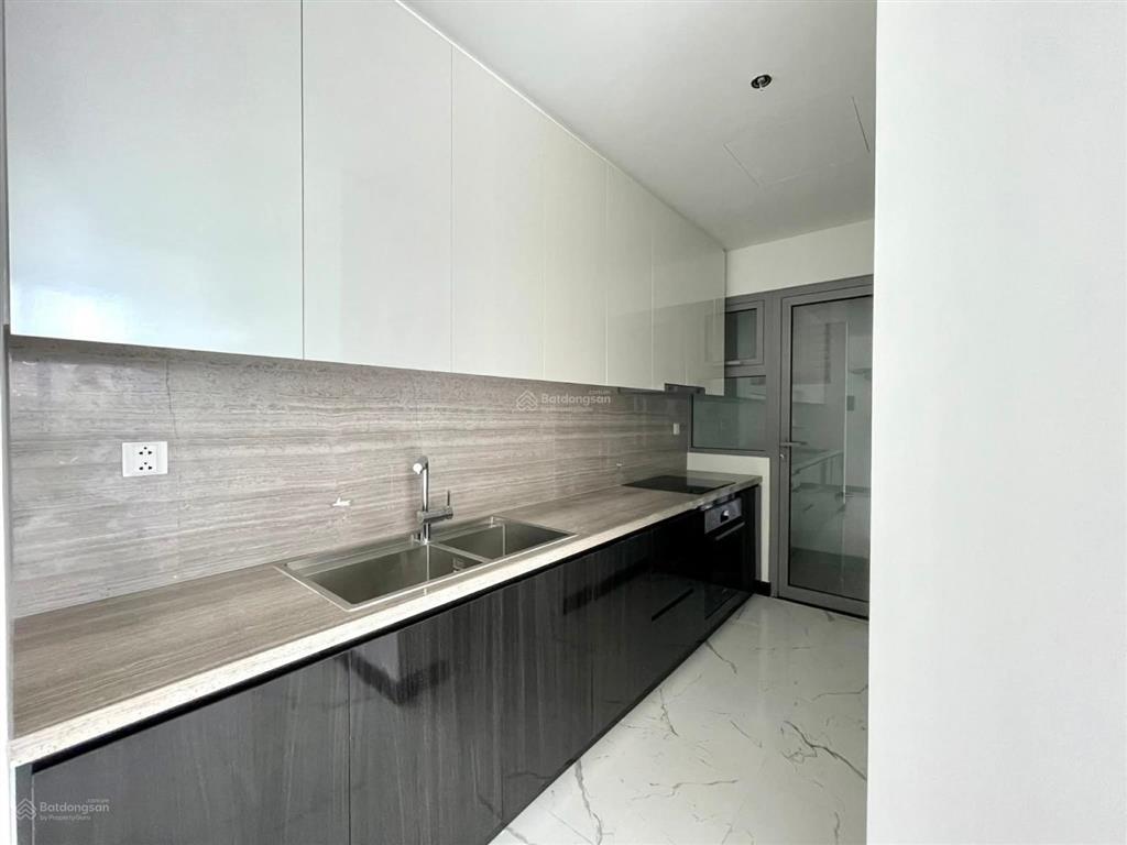 Cho thuê căn hộ empire city 1pn 21tr5 view pháo hoa
