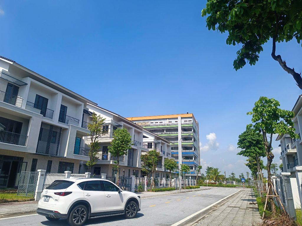 Biệt thự vippp 180m2 giá rẻ bằng căn chung cư trong kdt Centa Riverside Từ Sơn