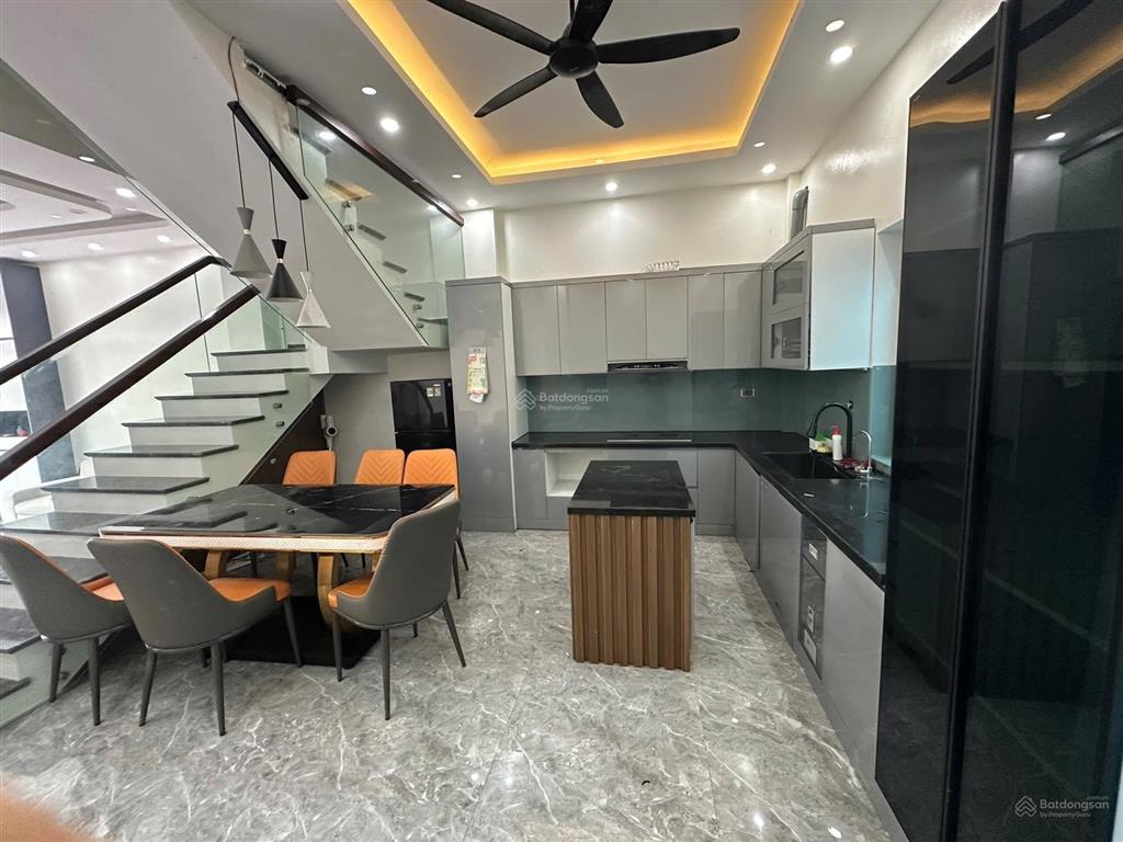 Hiếm có 1 căn nhà phố 3 tầng 90m2 khu centa city, nhà hoàn thiện, giá rẻ như lô thường