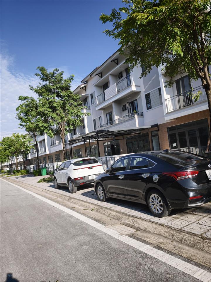 Bán căn 120m2 khu centa riverside từ sơn rẻ hơn căn bên cạnh 1 tỷ