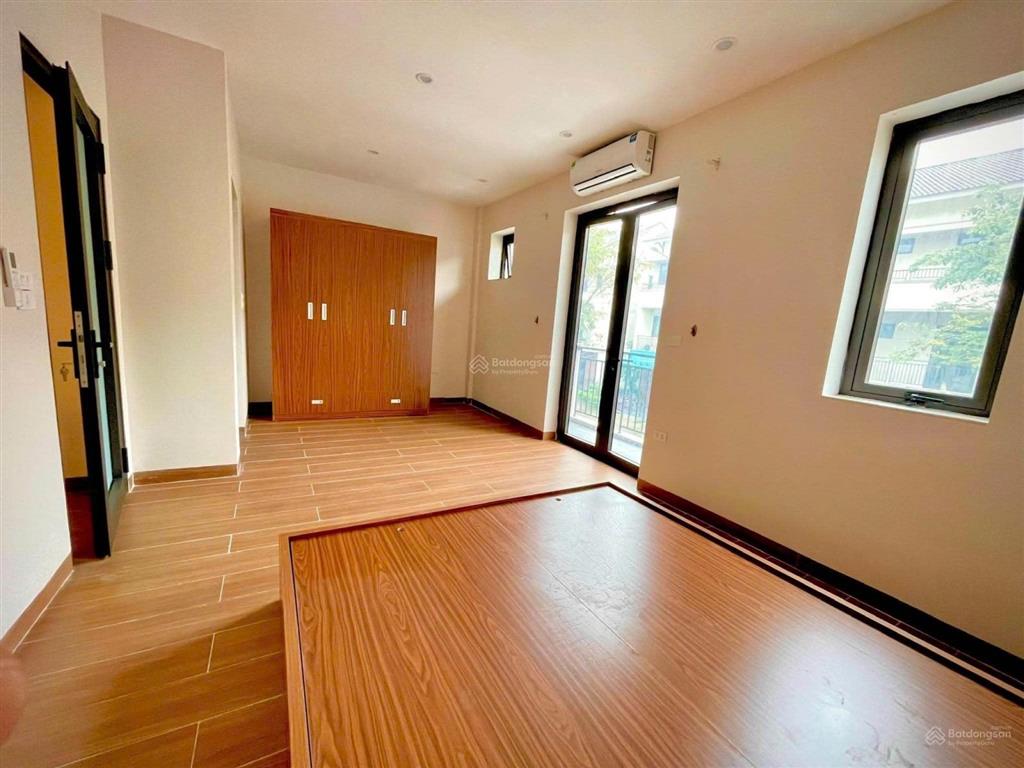 Nhà phố 3 tầng 90m2 centa city đã hoàn thiện giá rẻ như căn thô