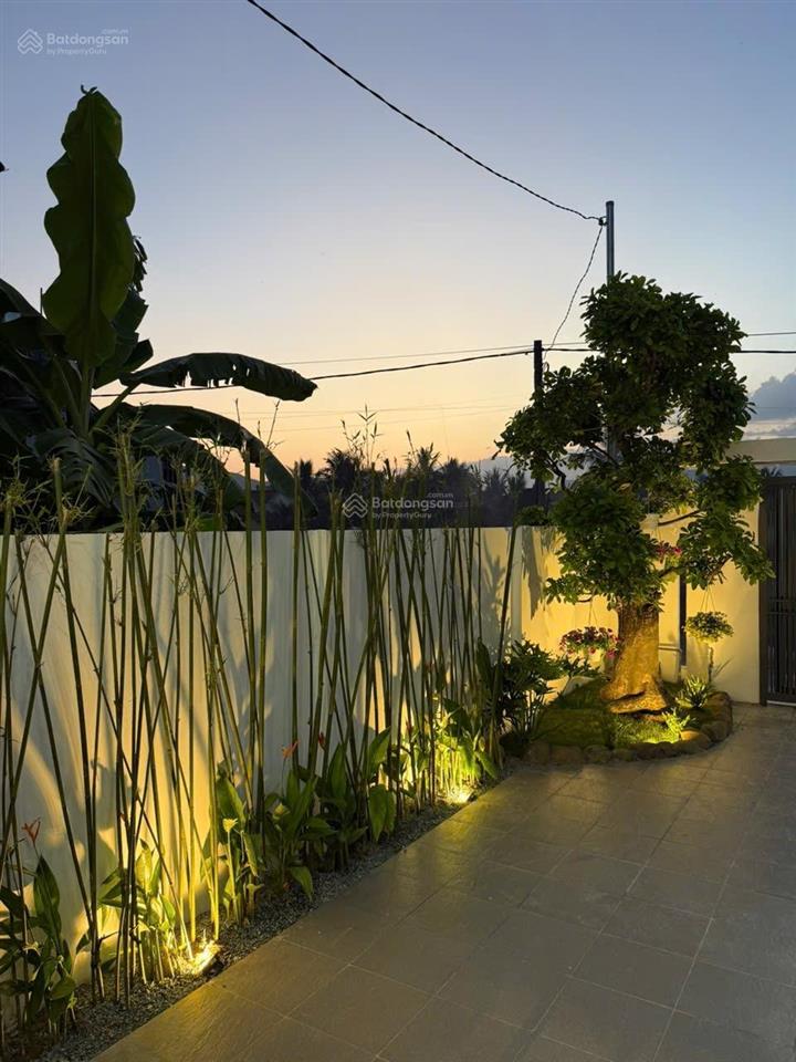 Biệt thự nhà vườn gần biển nha trang full nội thất hiện đại 1 trệt 1 lầu 1 tum