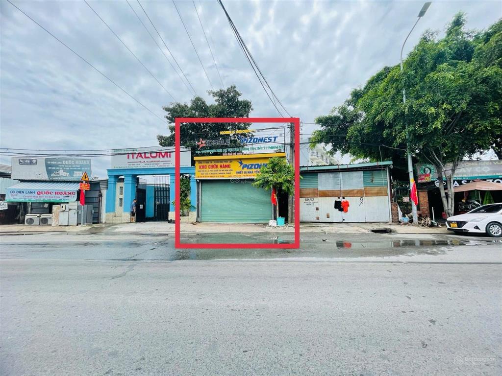 Bán nhà cấp 4 mặt tiền đường 694 rộng 22m ql1a ,phường an phú đông q12,giá bán cực tốt 17 tỷ200m