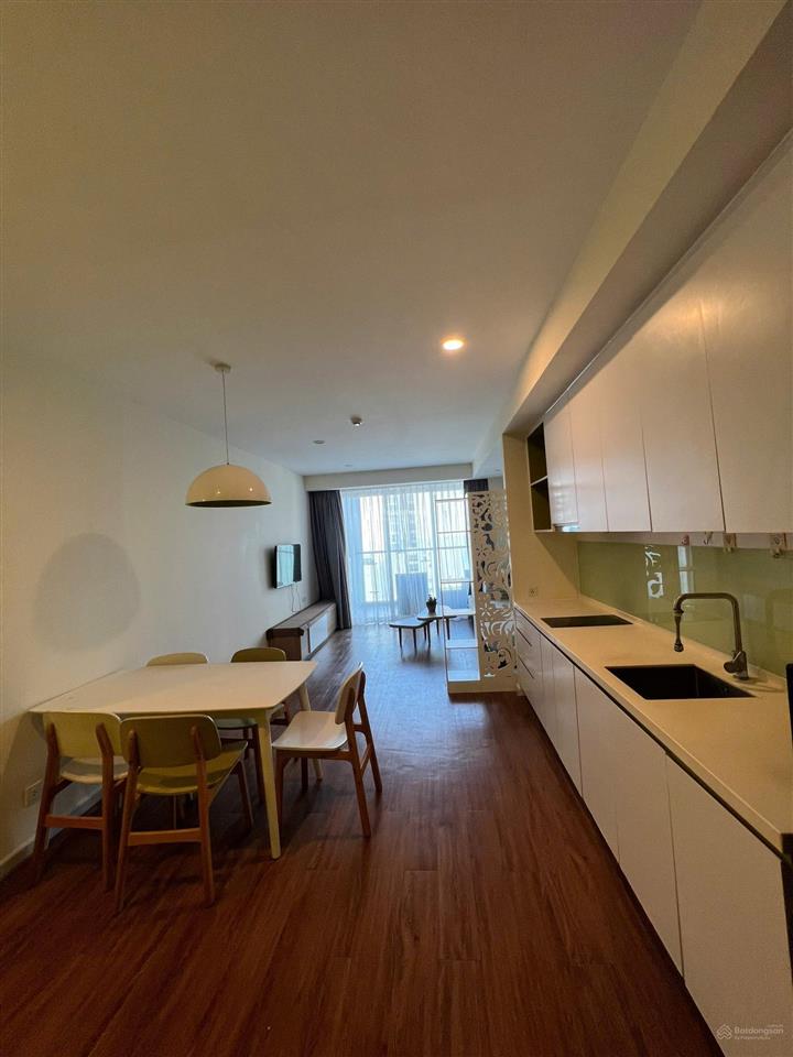 Bán căn hộ 5 2 phòng ngủ căn góc view thành phố toàn diện  0906 431 ***