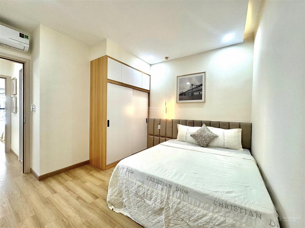 Chính chủ cần bán căn hộ mường thanh viễn triều view chính biển.