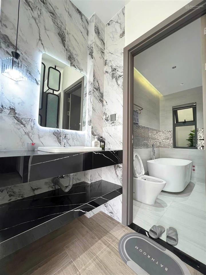 Bán nhà mỹ gia gói 5 thái hưng, đang khai thác homestay, có dòng tiền ngay
