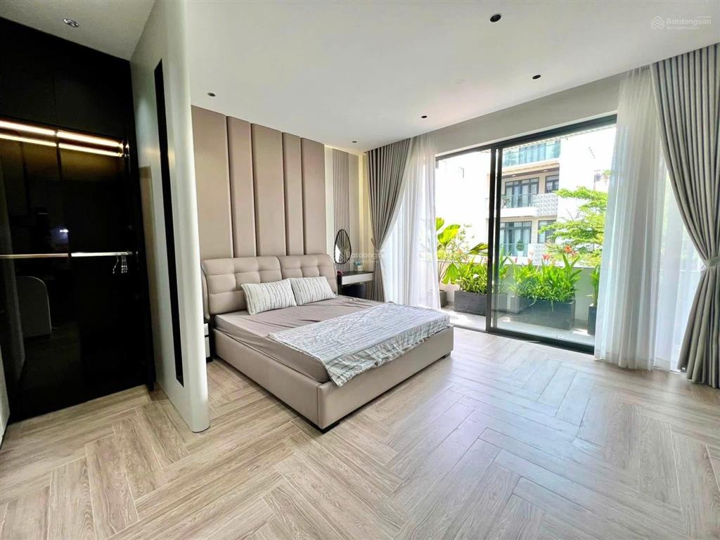 Bán nhà mỹ gia gói 5 thái hưng, đang khai thác homestay, có dòng tiền ngay