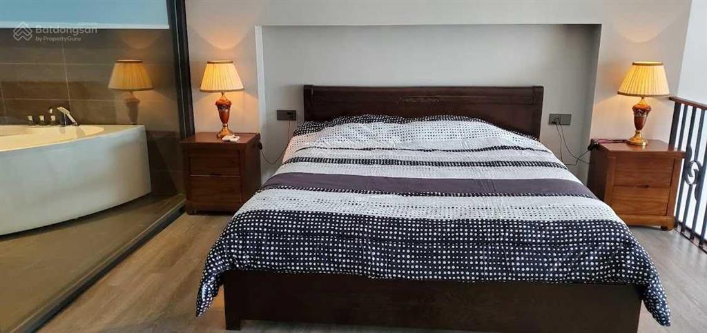 Mình cho thuê gấp căn 76 1pn tại pentstudio tây hồ full nội thất đẹp, view hồ.  0839 185 ***