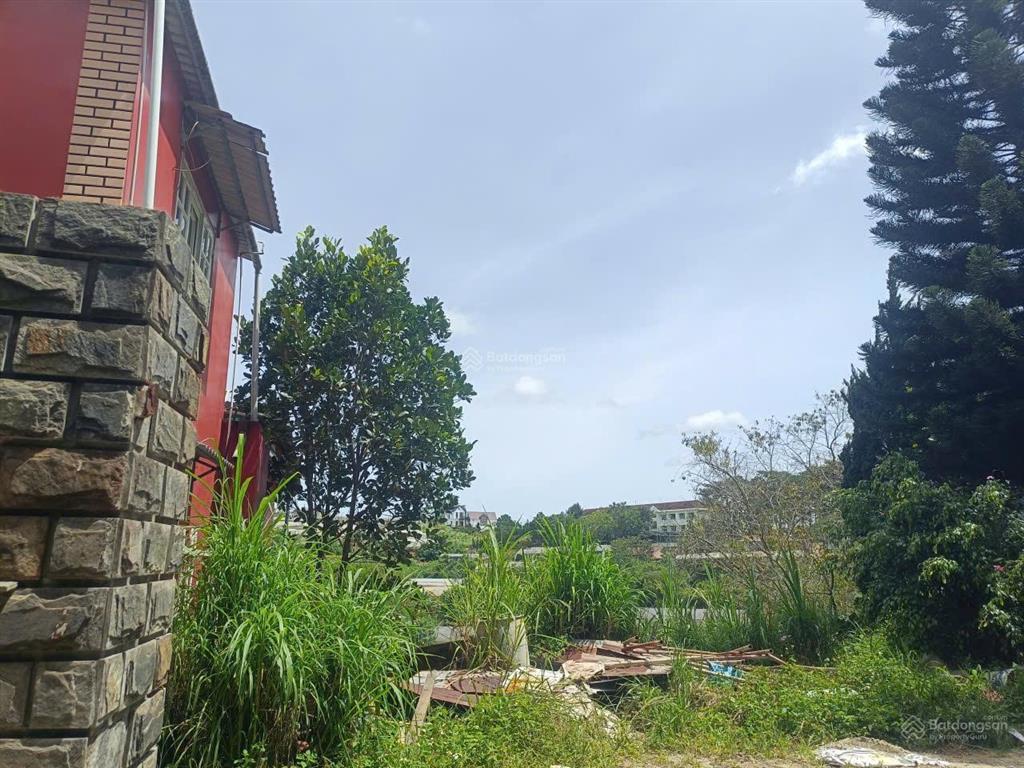 Đất biệt thự diện tích 200m2 đường hùng vương, đường ô tô, view đẹp, giá rẻ nhất khu vực 5.5 tỷ