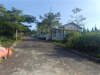 Đất biệt thự view rừng thông, đường măng lin, đà lạt. dt 200m2, đường ô tô. cách hxh 8km.giá 3.6 tỷ