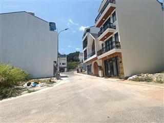 Đất liên kế phố kqh an sơn, tp đà lạt. dt 65m2 full thổ cư, view thông đẹp, đường nhựa 9m. 4.7 tỷ