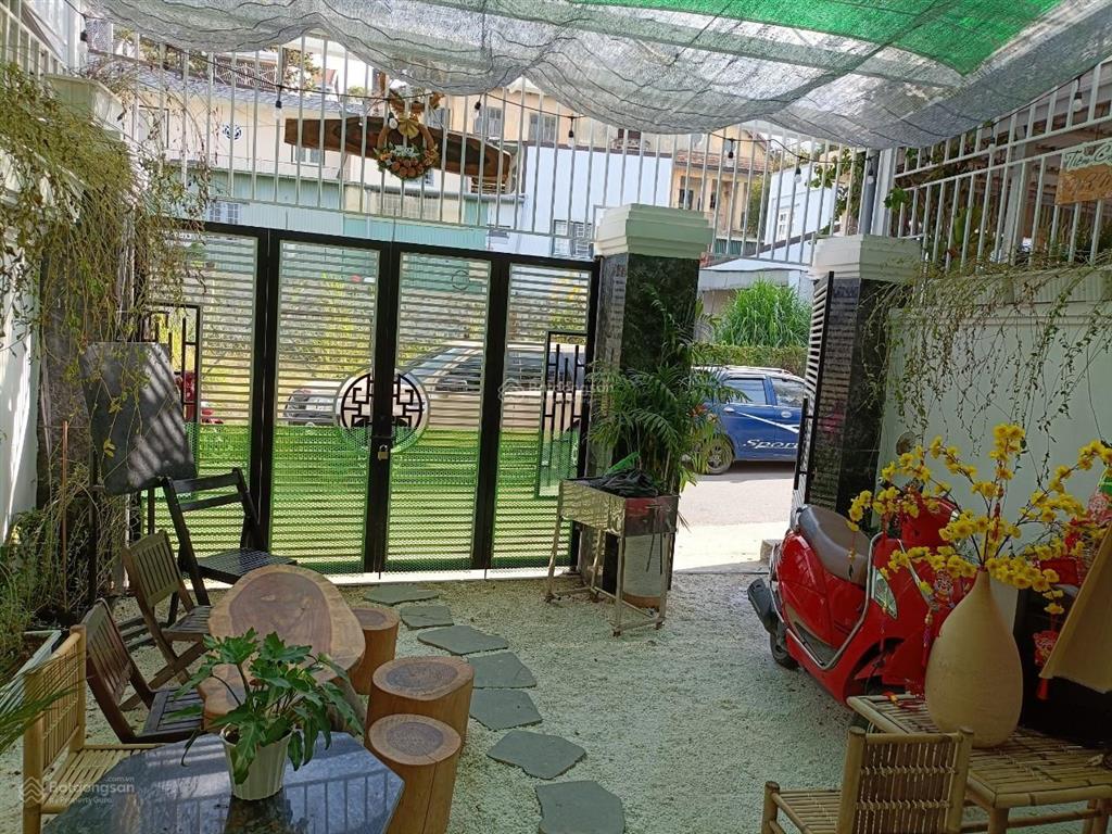 Khách sạn phố kqh phạm hồng thái, 98.75m2, 5 lầu, 11 phòng. cách hxh 500m. giá 16 tỷ