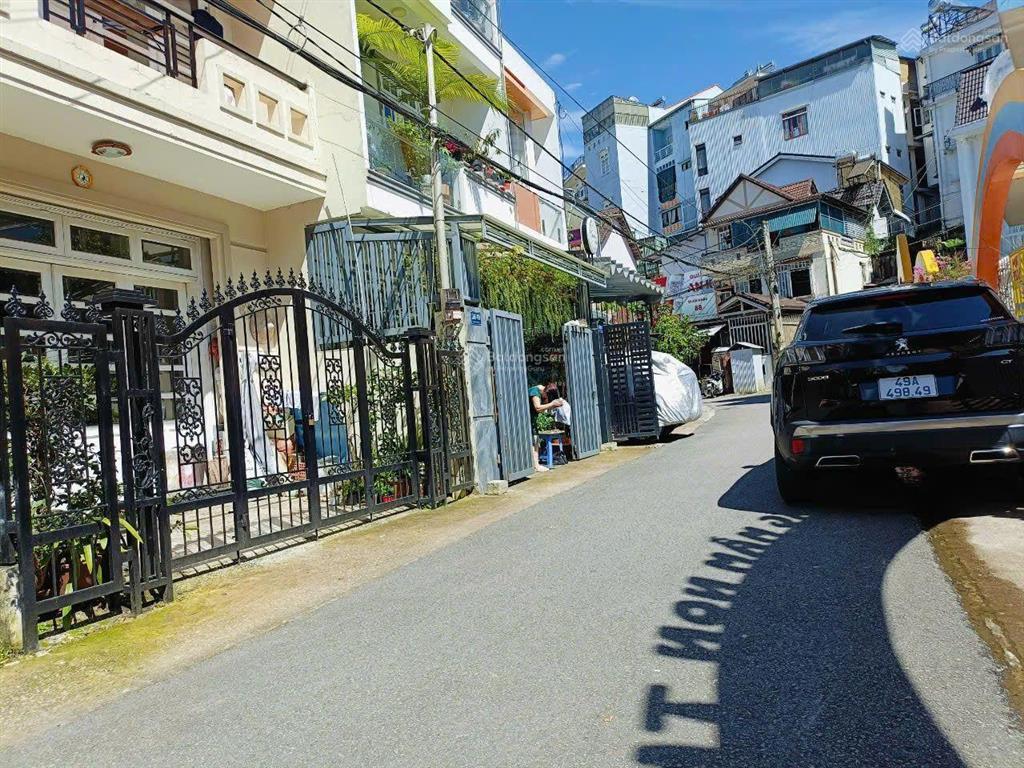 Đất liên kế phố đường nguyễn lương bằng, p2, đà lạt. dt 80m2 full thổ cư, ngay trung tâm sầm uất.