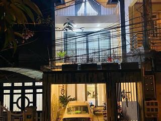 Nhà đẹp kqh thái lâm, p4, tp đà lạt. dt 100.64m2, 4 lầu, 4 phòng ngủ. đường ô tô. hoàn công. 8.5 tỷ