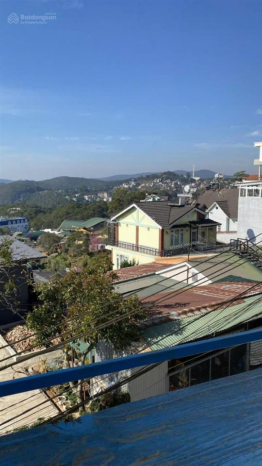 Nhà đẹp kqh thái lâm, p4, tp đà lạt. dt 100.64m2, 4 lầu, 4 phòng ngủ. đường ô tô. hoàn công. 8.5 tỷ