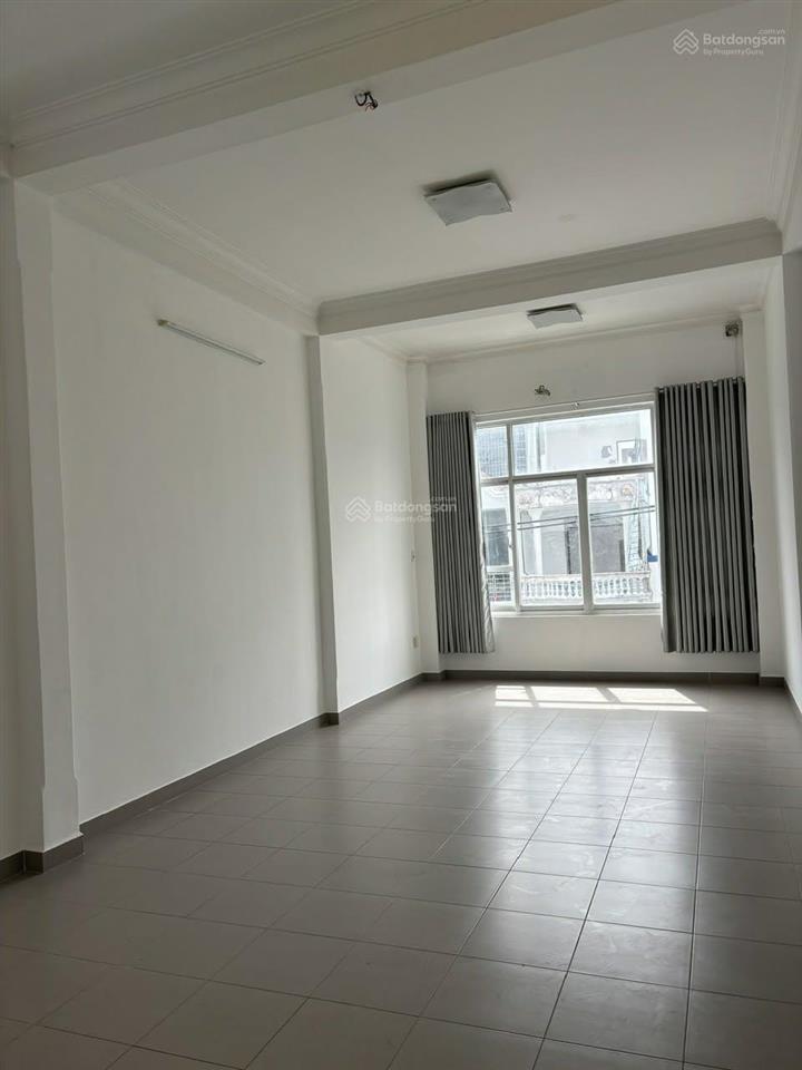 Nhà mặt tiền cho thuê 297m2 đường thăng long, quận tân bình